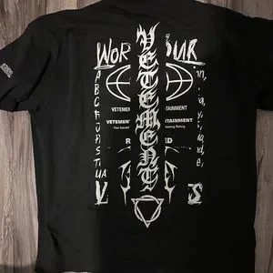 VETEMENTS パッチワーク jAdone Hardcore tシャツ Vetements J'Adore Hardcore Patchwork T-Hirt - Black | Editorialist